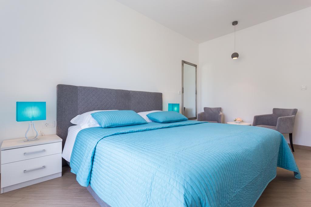 Apartment & Room Ladisic Orasac Esterno foto