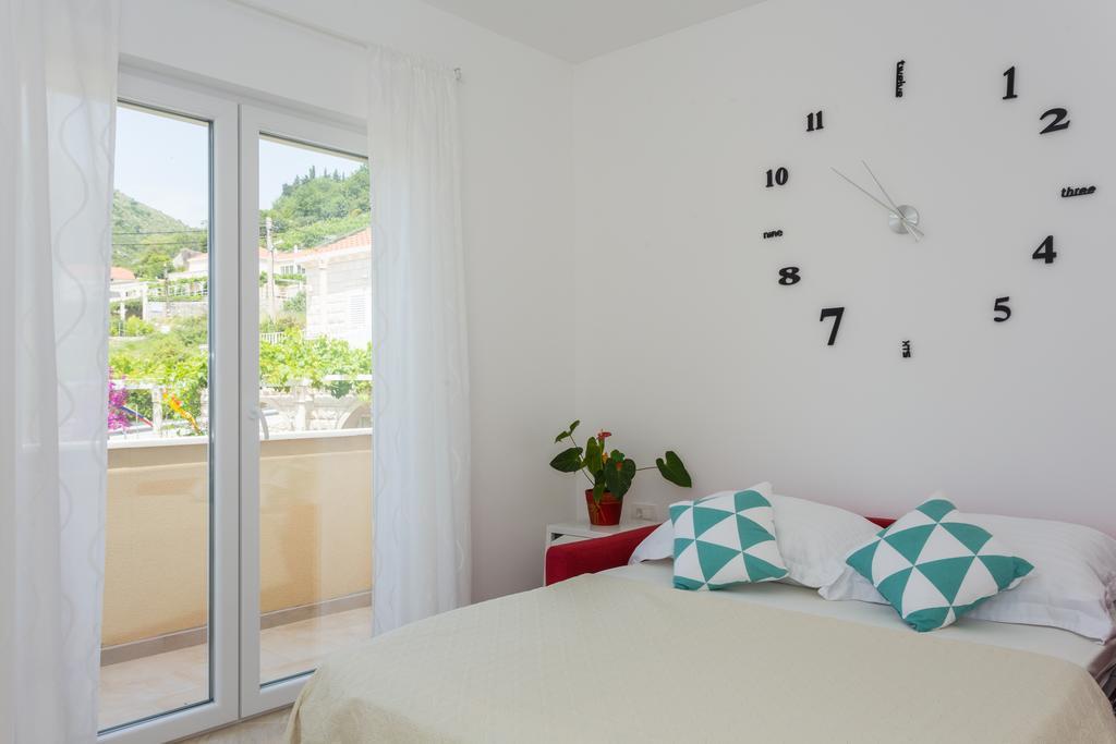 Apartment & Room Ladisic Orasac Esterno foto